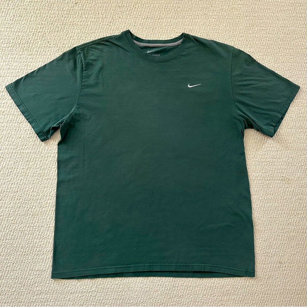 Nike Swoosh Tee